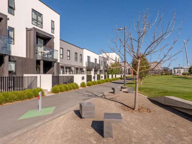 Townhouse for sale in Heathcote, Canterbury