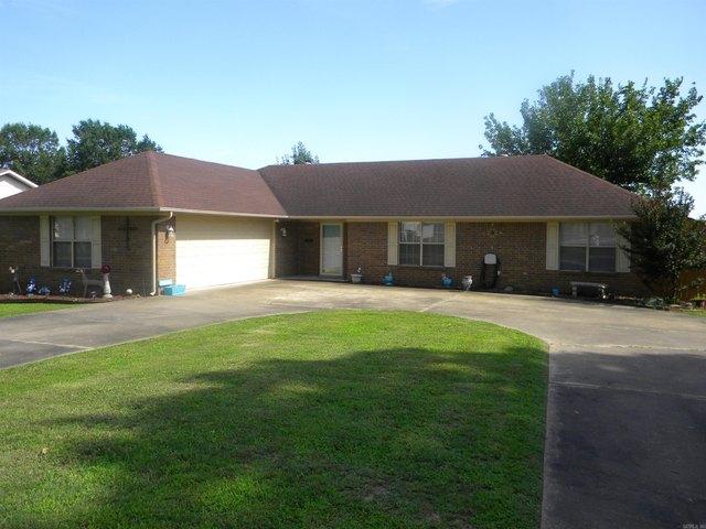 House for sale in Ark