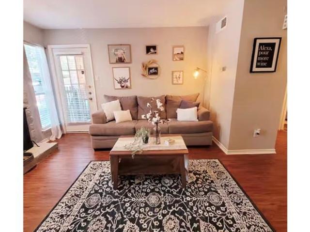 Condo for sale in Arlington, Texas