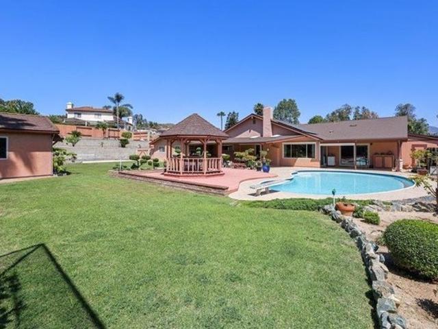 House for sale in Bonita, California