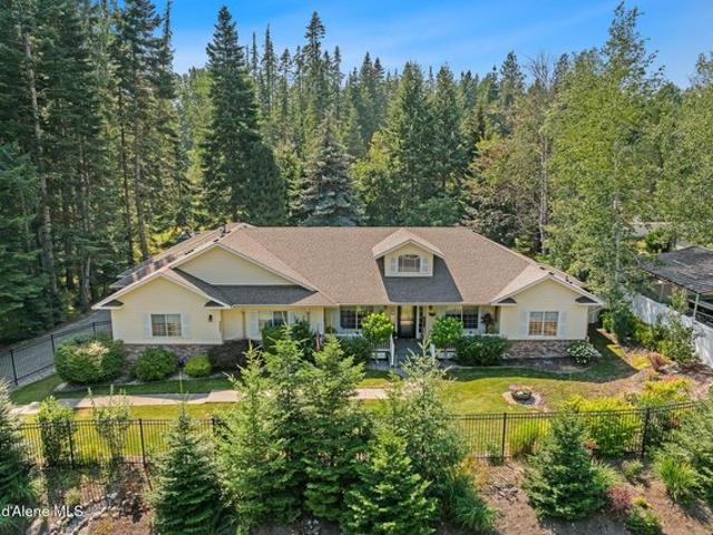 House for sale in Hayden, Idaho