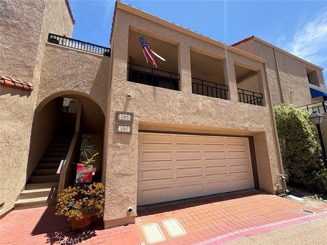 Condo for sale in Huntington Beach, California