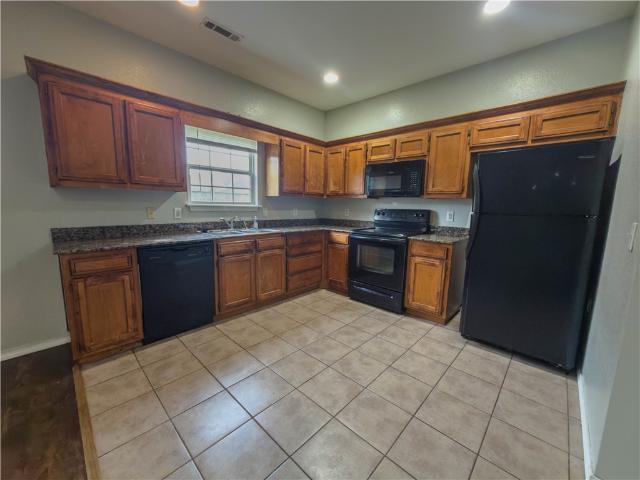 Property for rent in Ark
