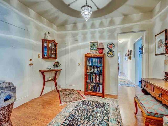 Apartment for rent in Shaker Heights, Ohio