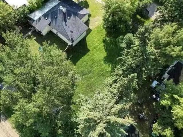 House for sale in Donalda, Alberta