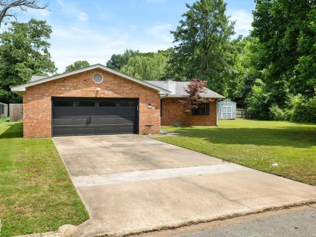 House for sale in Ark