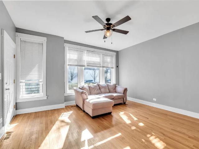 Property for rent in Chicago Park, Illinois