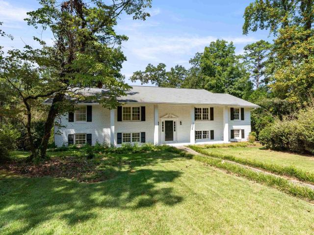 House for sale in Hoover, Alabama