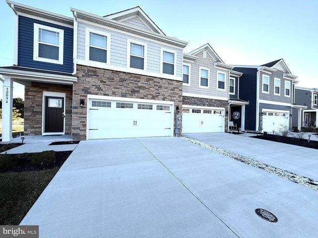 Townhouse for sale in Delaware
