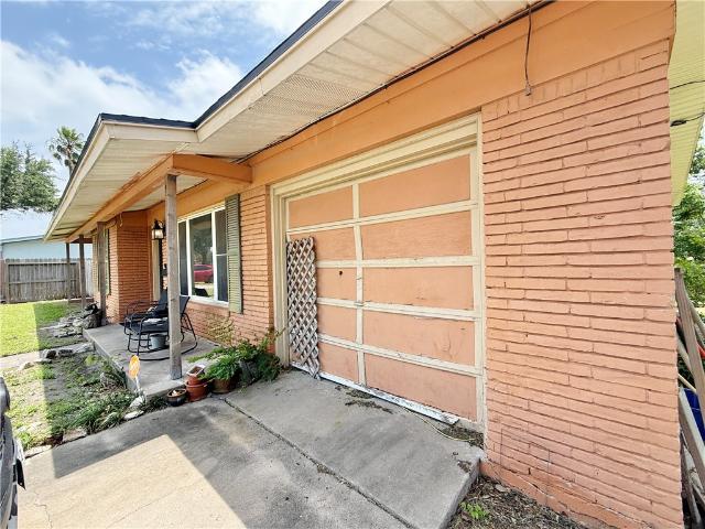 House for sale in Corpus Christi, Texas