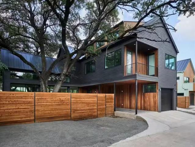 House for sale in Austin