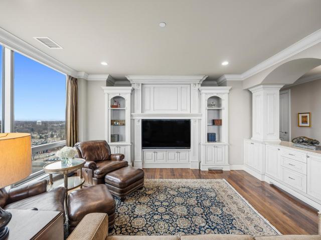 House for sale in Hennepin, Minnesota