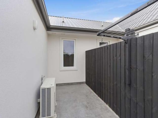 Apartment for rent in Heathcote, Canterbury