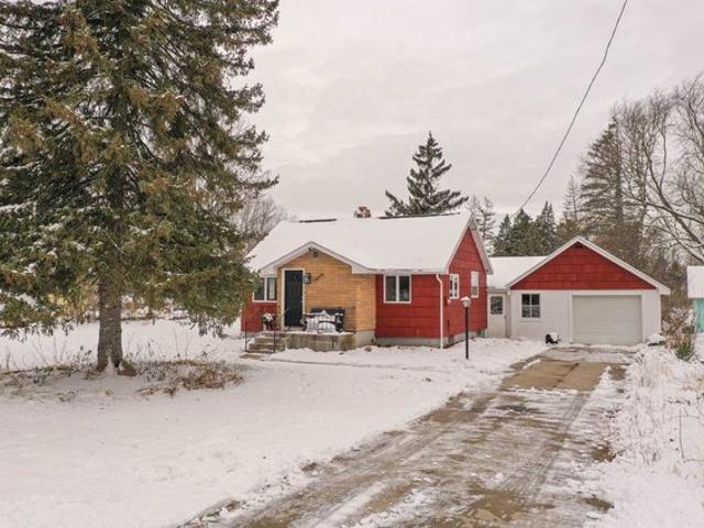 House for sale in Grand Blanc, Michigan