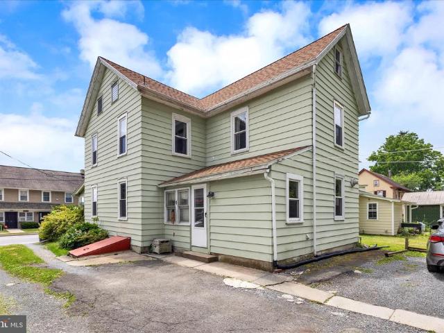 House for sale in Morgantown, Pennsylvania