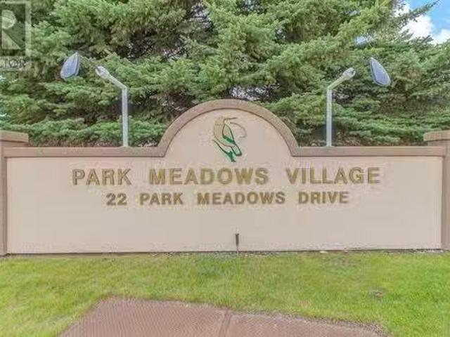 Condo for sale in Medicine Hat, Alberta