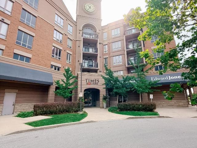 Condo for rent in Burlington, Ontario