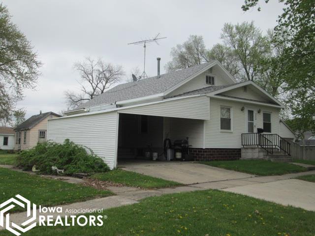 House for sale in Clarion, Iowa