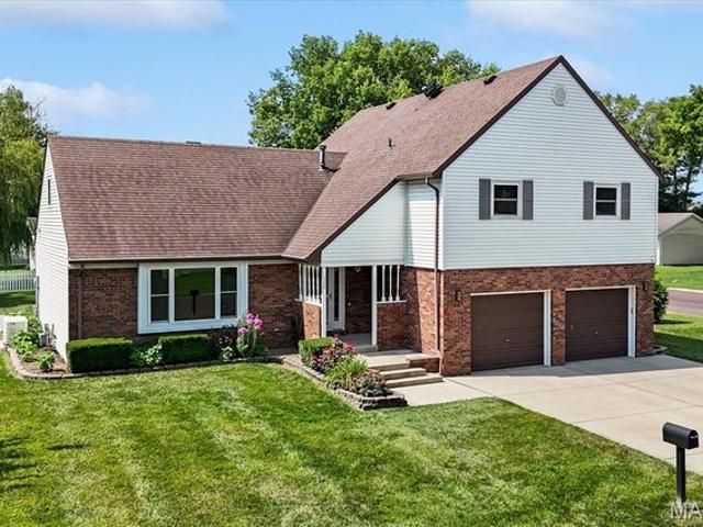 House for sale in Mascoutah, Illinois