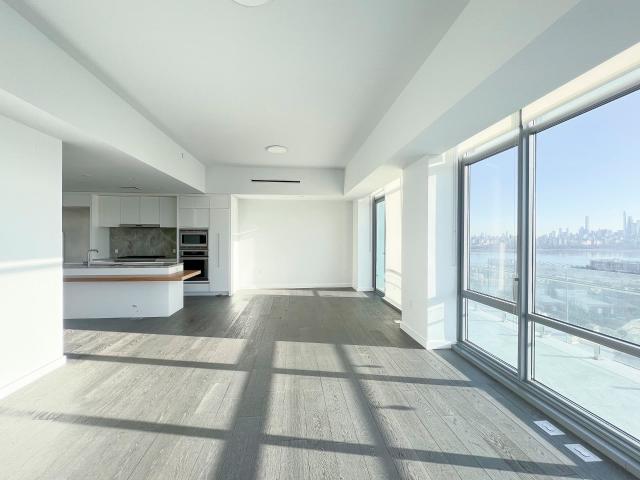 Condo for sale in Cliffside Park, New Jersey