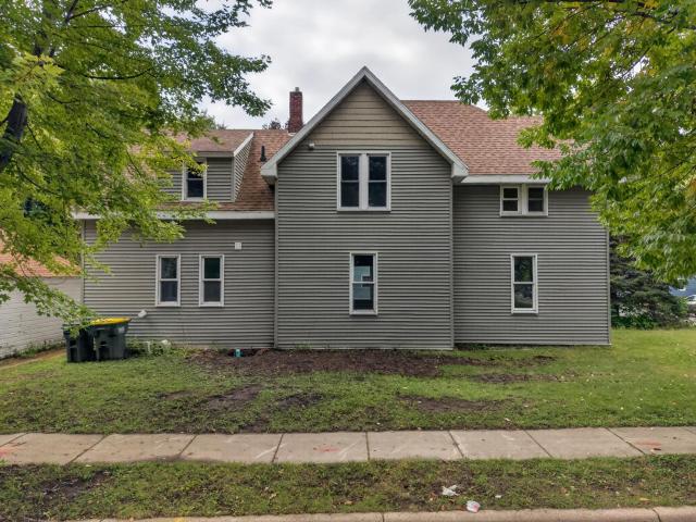 House for sale in Willmar, Kandiyohi County