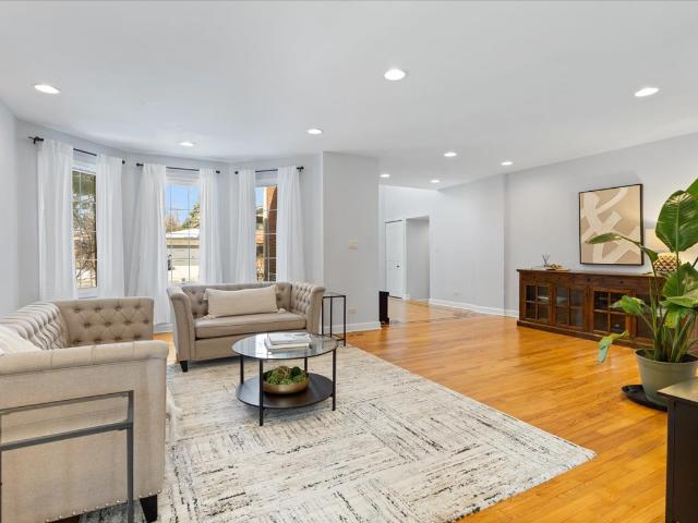 House for sale in Wilmette, Illinois