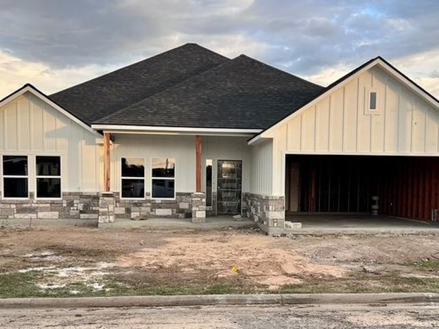 House for sale in Giddings, Lee County