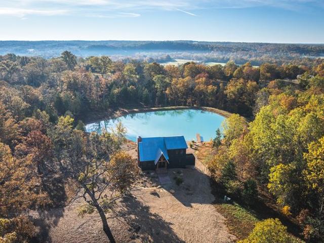 Farm for sale in Steelville, Missouri