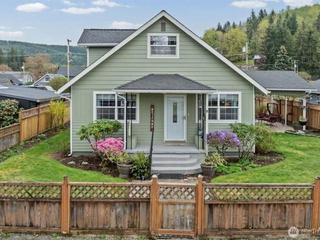 House for sale in Carbonado, Washington