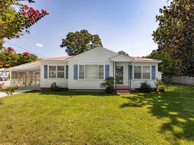 House for sale in Killen, Alabama
