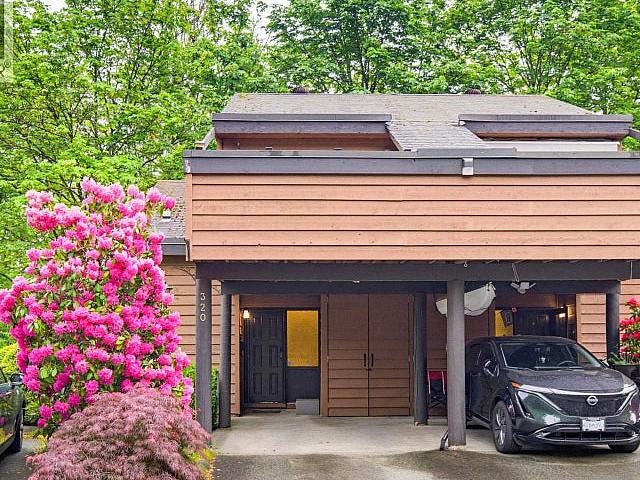 Condo for sale in Port Moody, British Columbia