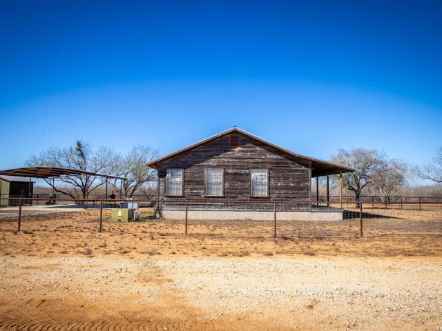 Property for sale in Bigfoot, Texas