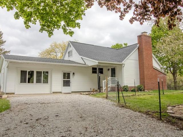 House for sale in Knox, Indiana