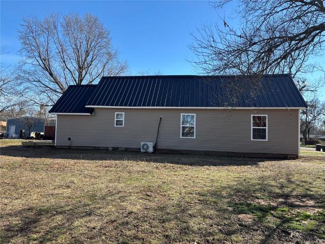 House for sale in Pauls Valley, Oklahoma