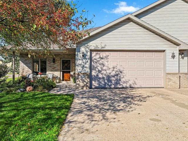 House for sale in Commerce Crossing Business Park, Kaukauna