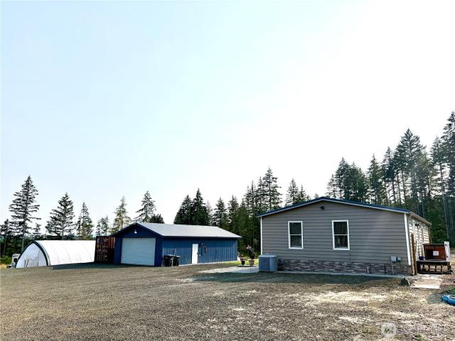 House for sale in Shelton, Washington