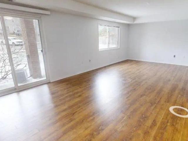 Apartment for rent in Holly, Barrie