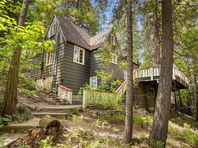 House for sale in Cedar Glen, California