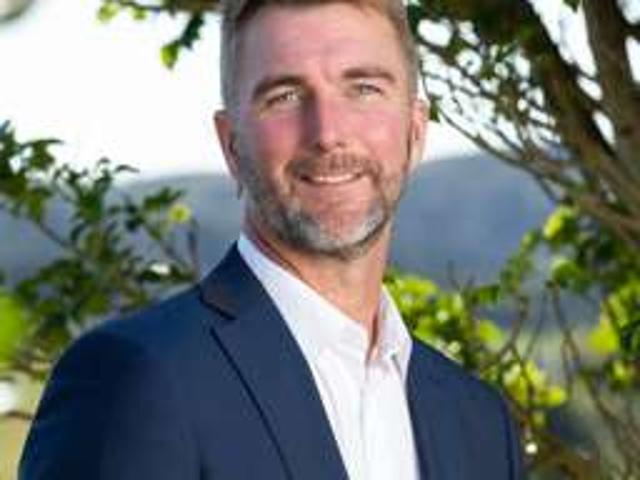 House for sale in Wairau Valley