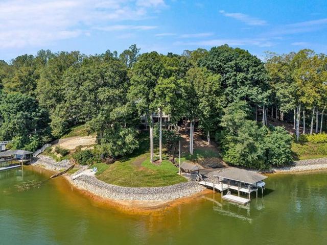 House for sale in Moneta, Bedford County