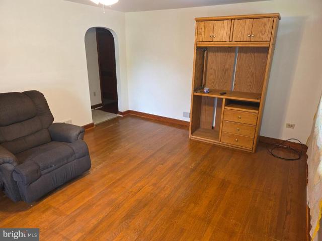 House for sale in Falling Waters, West Virginia