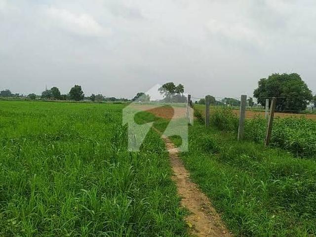 Land for sale in Sheikhupura, Islamabad Capital Territory
