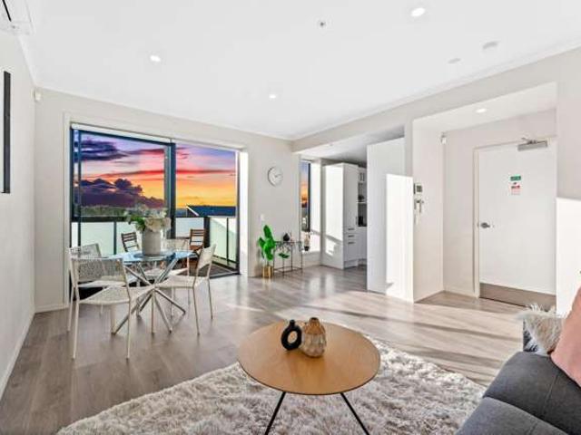 Apartment for sale in Paremoremo