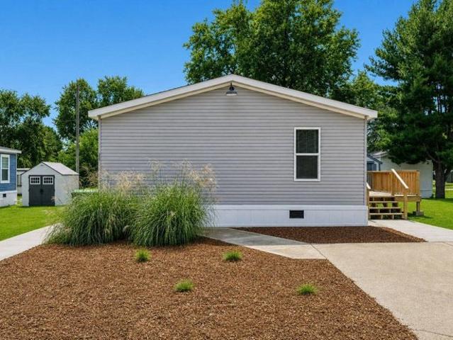 House for sale in Mahomet, Illinois