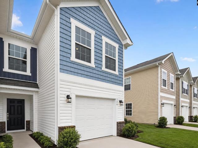 Townhouse for sale in Gilbert, South Carolina