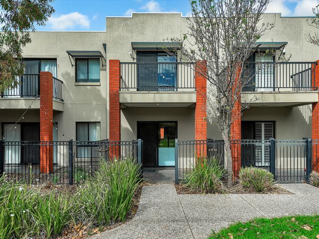 House for rent in Mawson Lakes, Adelaide