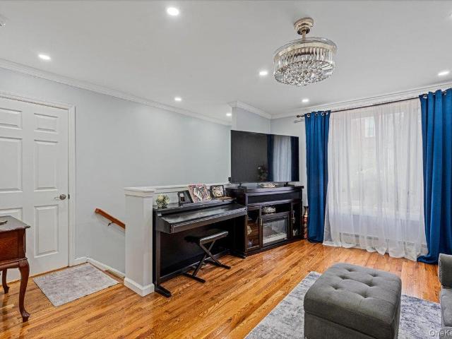 House for sale in Arverne, New York