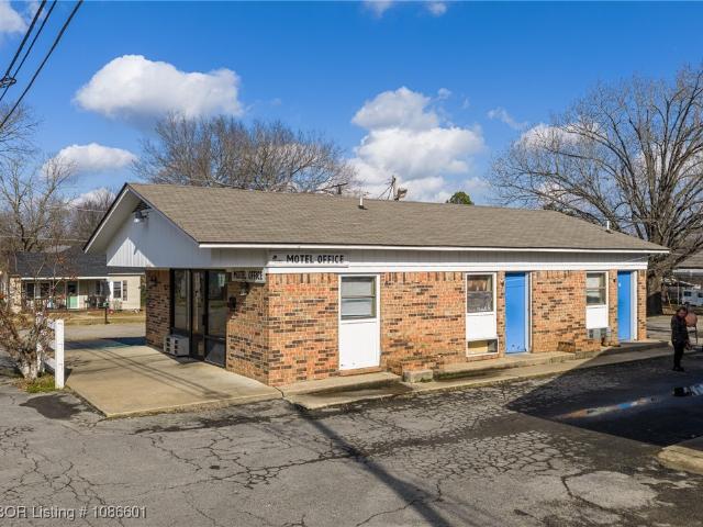 Commercial for sale in Ark