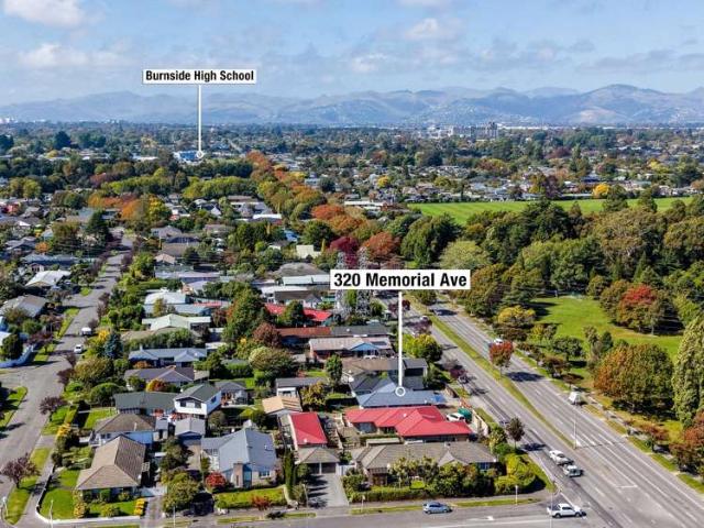 House for sale in Chaslands, Canterbury