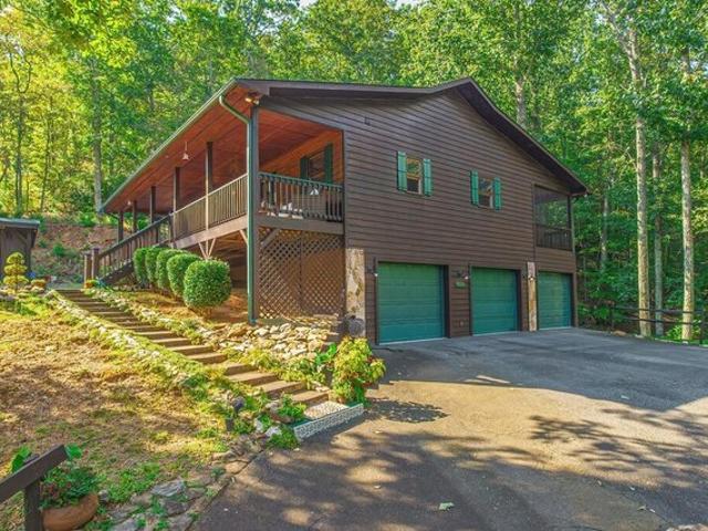 House for sale in Murphy, Cherokee County